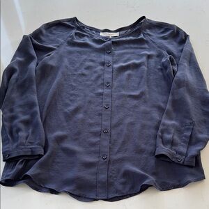 LOFT Navy Blue Button-Up Blouse Size: M ✨